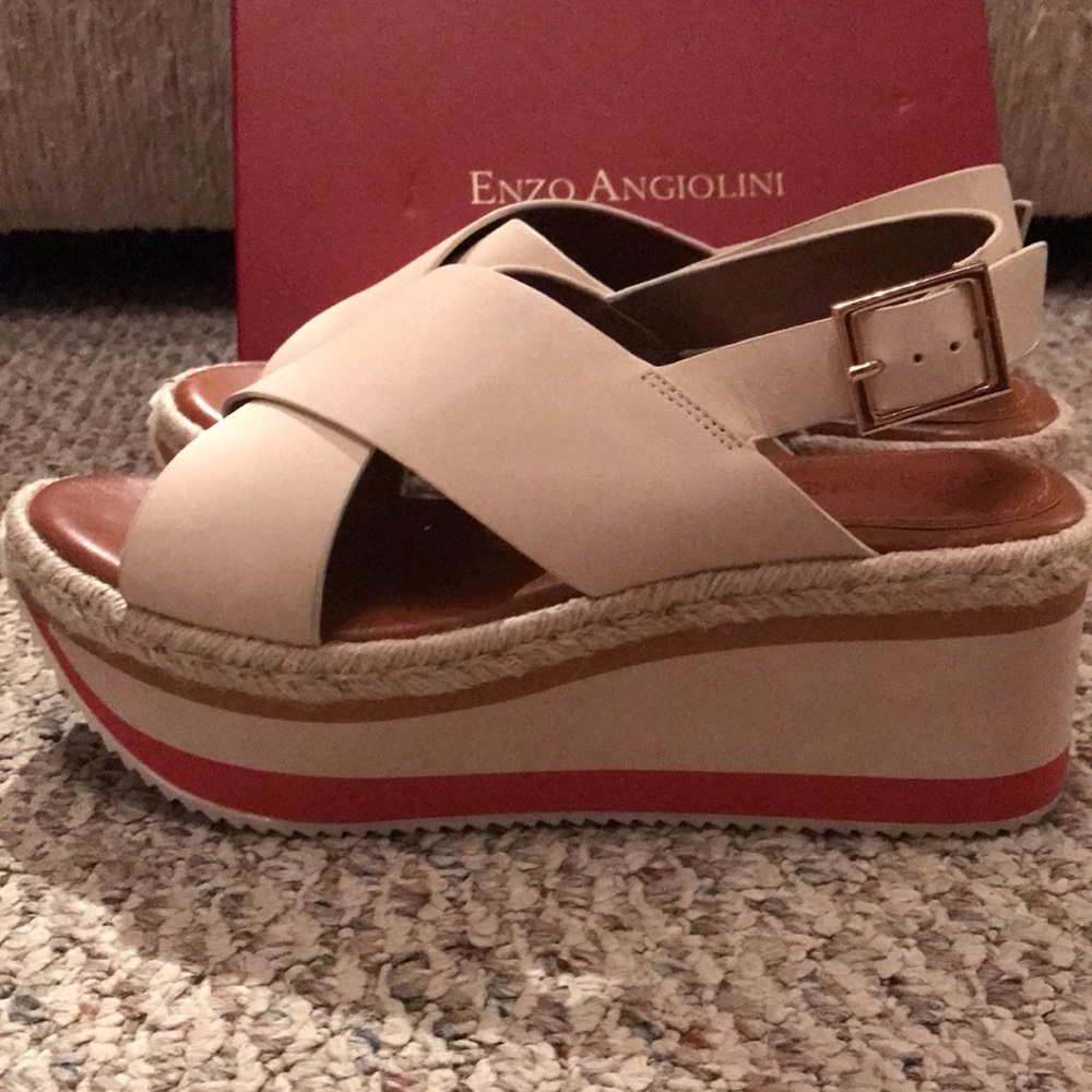 ENZO ANGIOLINI SANDALS